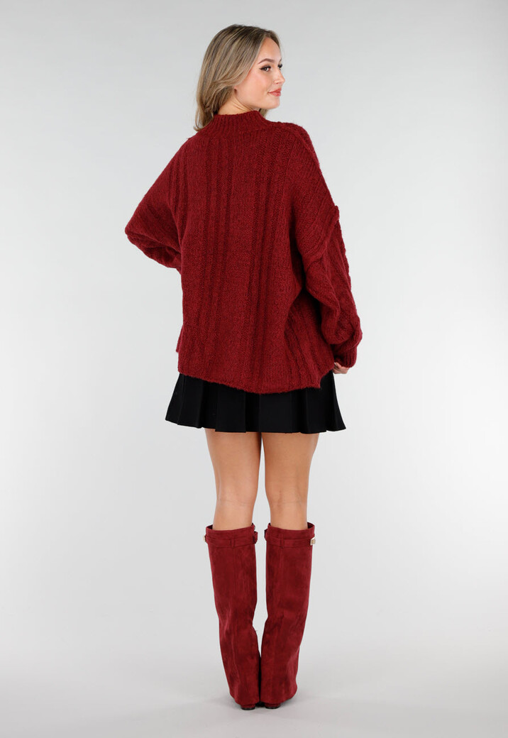 Bordeauxrode Gebreide Trui met Kabelpatroon en Pofmouwen
