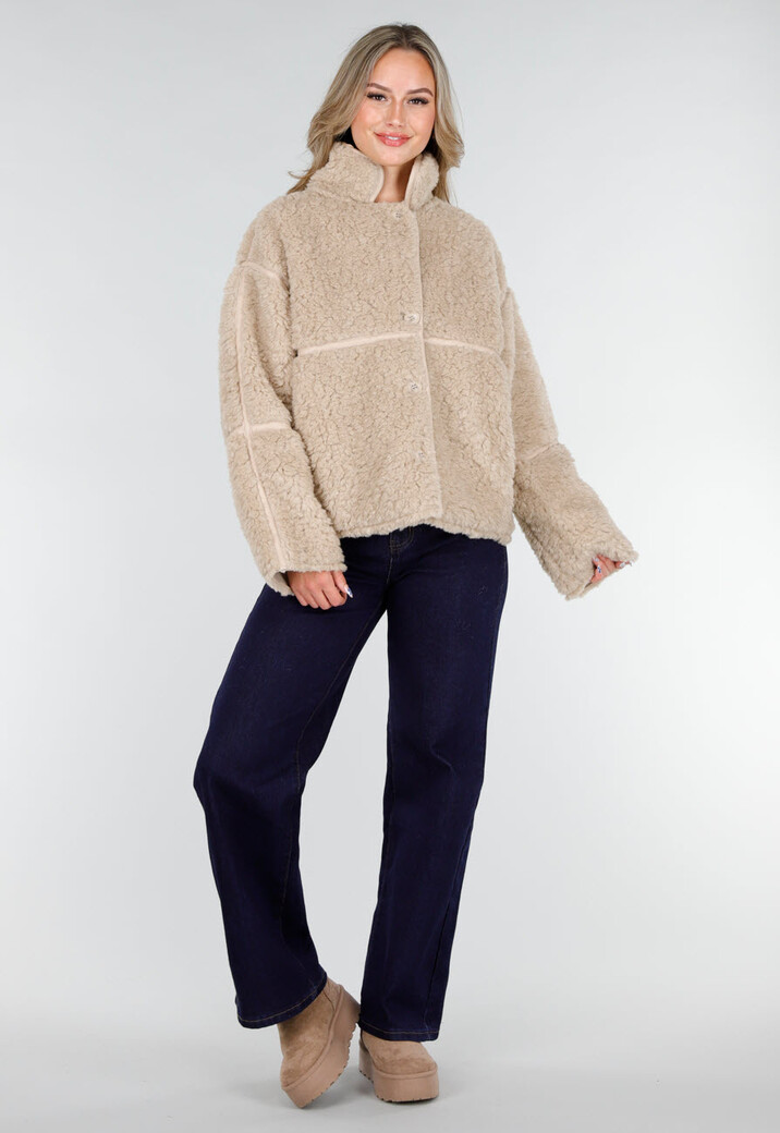 Beige Teddy Jas met Opstaande Kraag en Knoopsluiting