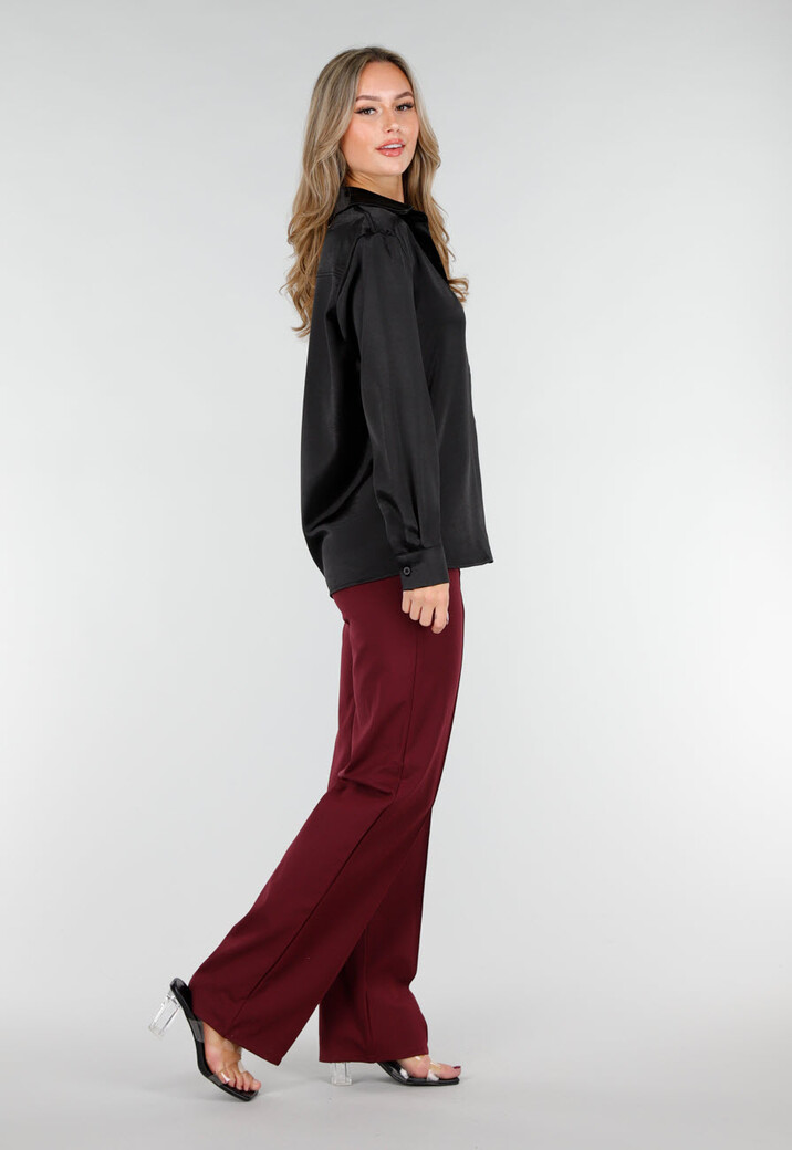 Zwarte Satijnlook Blouse met Lange Mouwen en Knoopsluiting