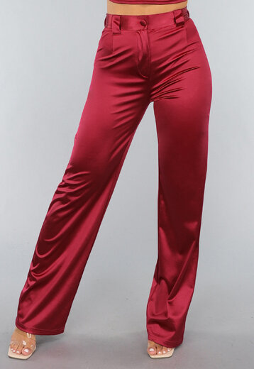 Burgundy Pantalon van Stretch Satijn in Model