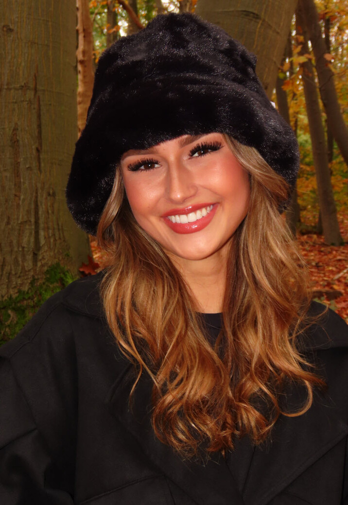 Suèdelook Bucket Hat met Bont Randje