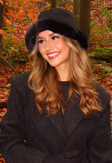 Suèdelook Bucket Hat met Bont Randje