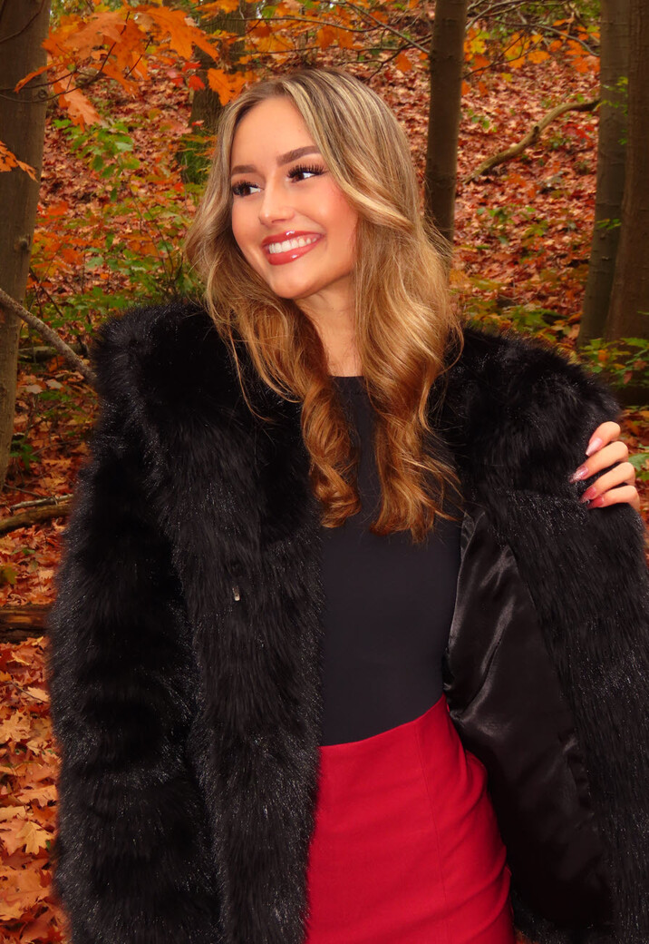 Zwarte Faux Fur Jas met Capuchon