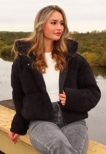 Zwarte Cropped Teddy Jas