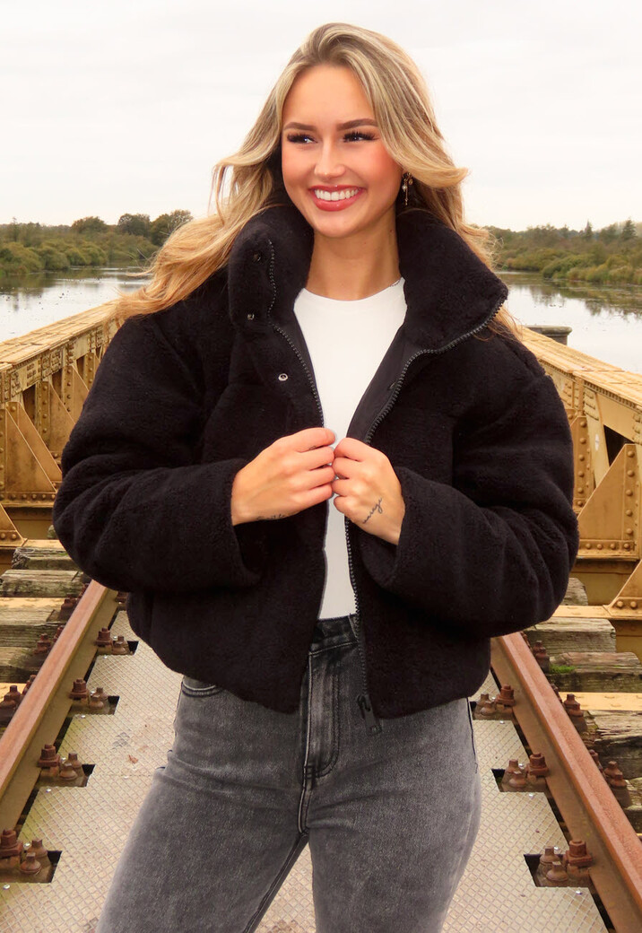 Zwarte Teddy Jas met Capuchon en Ritsluiting