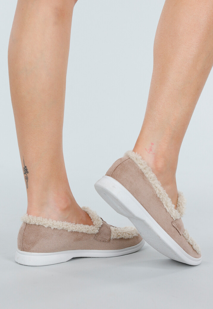 Taupe Instappers met Teddyvacht