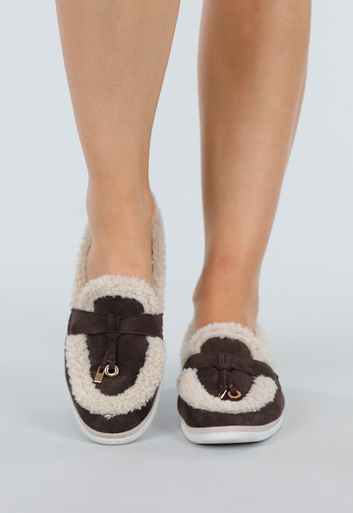 Donkerbruine Teddy Loafers met Goudkleurig Detail