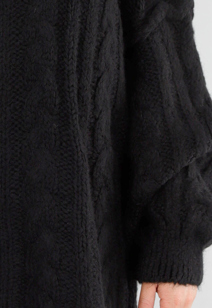 Zwarte Oversized Gebreide Trui met Colkraag en Kabelpatroon