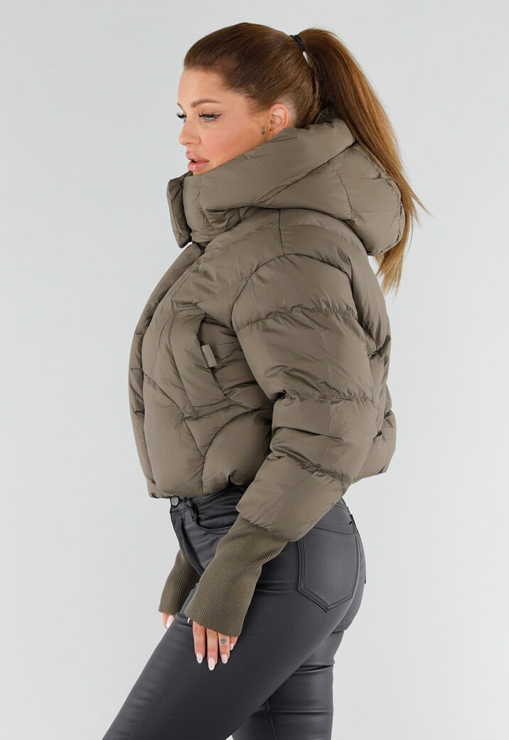 Taupe Pufferjas met Hoge Kraag en Capuchon