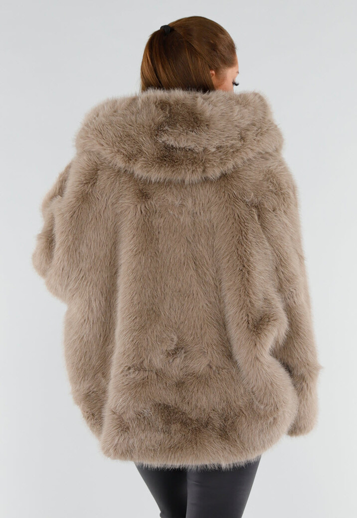 Beige Oversized Faux Fur Jas met Capuchon