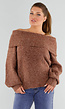 Bruine Gebreide Off Shoulder Trui van Wol met Brede Halsrand en Losvallende Pasvorm
