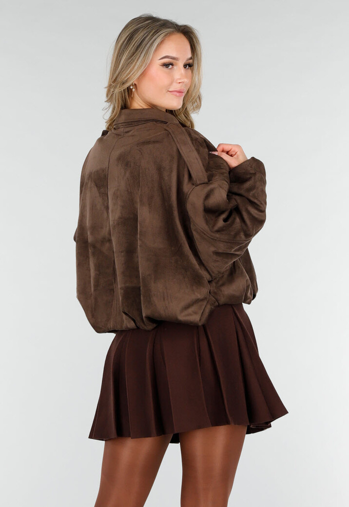 Bruine Suèdelook Jas met Ritssluiting en Verlaagde Schoudernaden