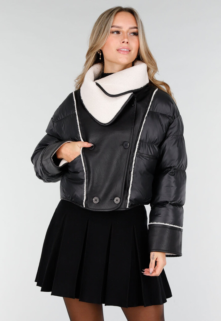 Zwarte Pufferjas met Witte Sherpa Fleece Kraag