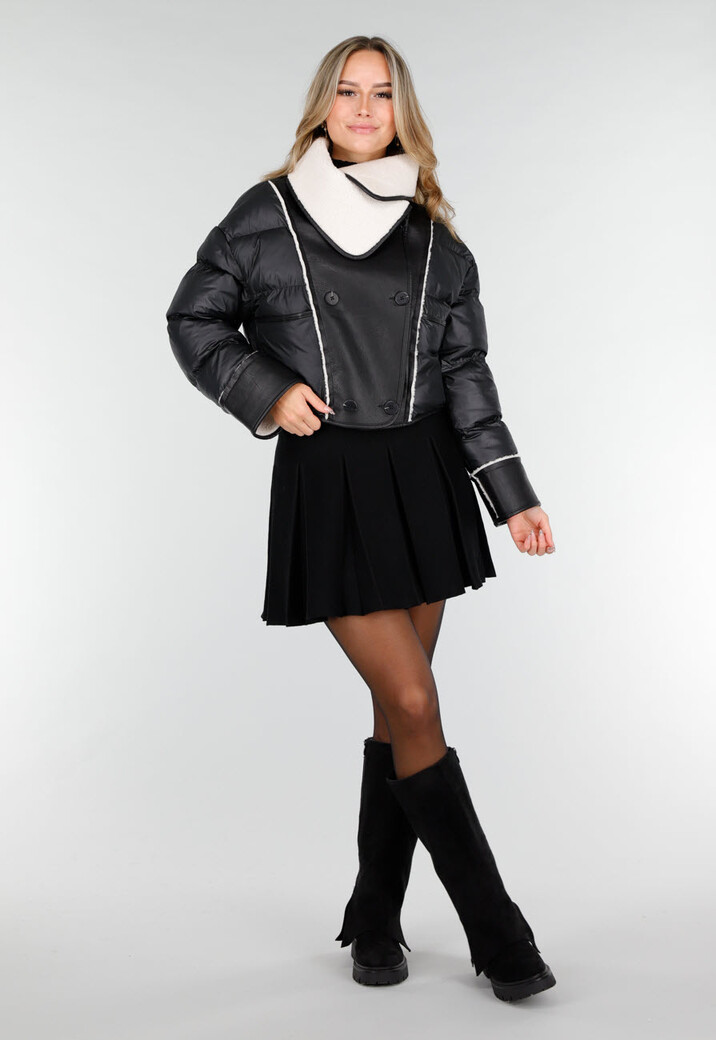 Zwarte Pufferjas met Witte Sherpa Fleece Kraag