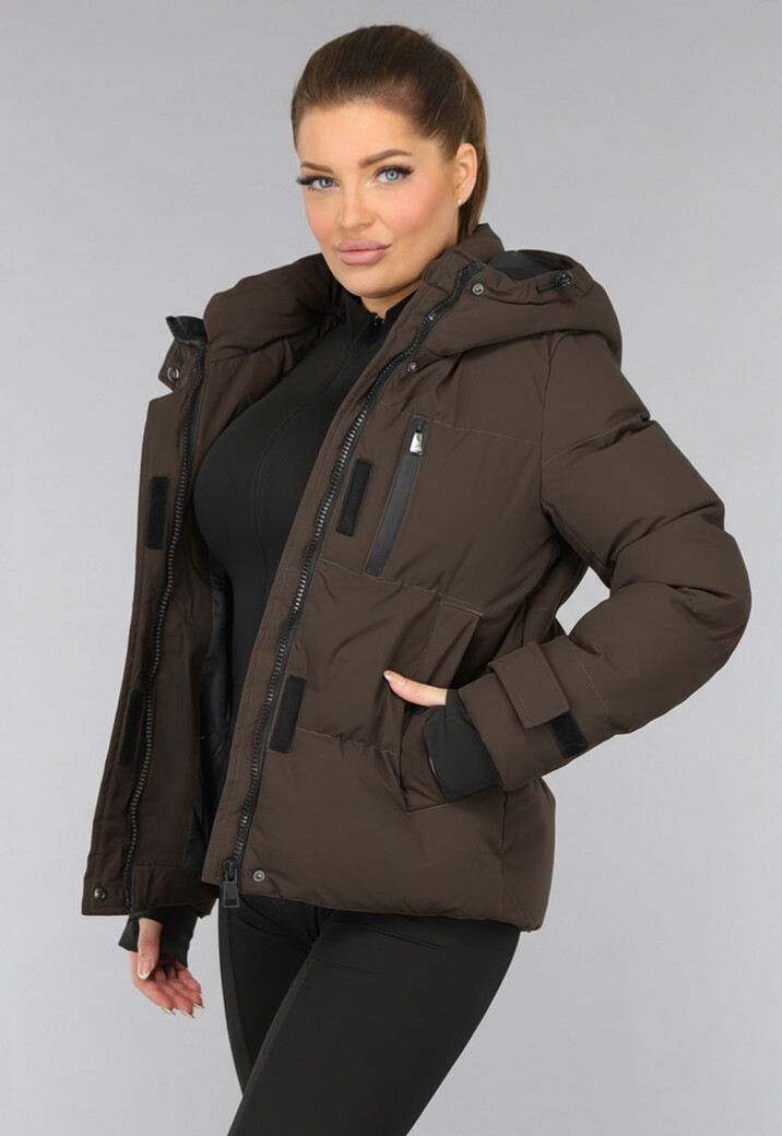 Korte Bruine Winterjas met Capuchon