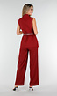 Bordeaux Matchende Set met Mouwloze Top, Statement Riem en Wide Leg Broek
