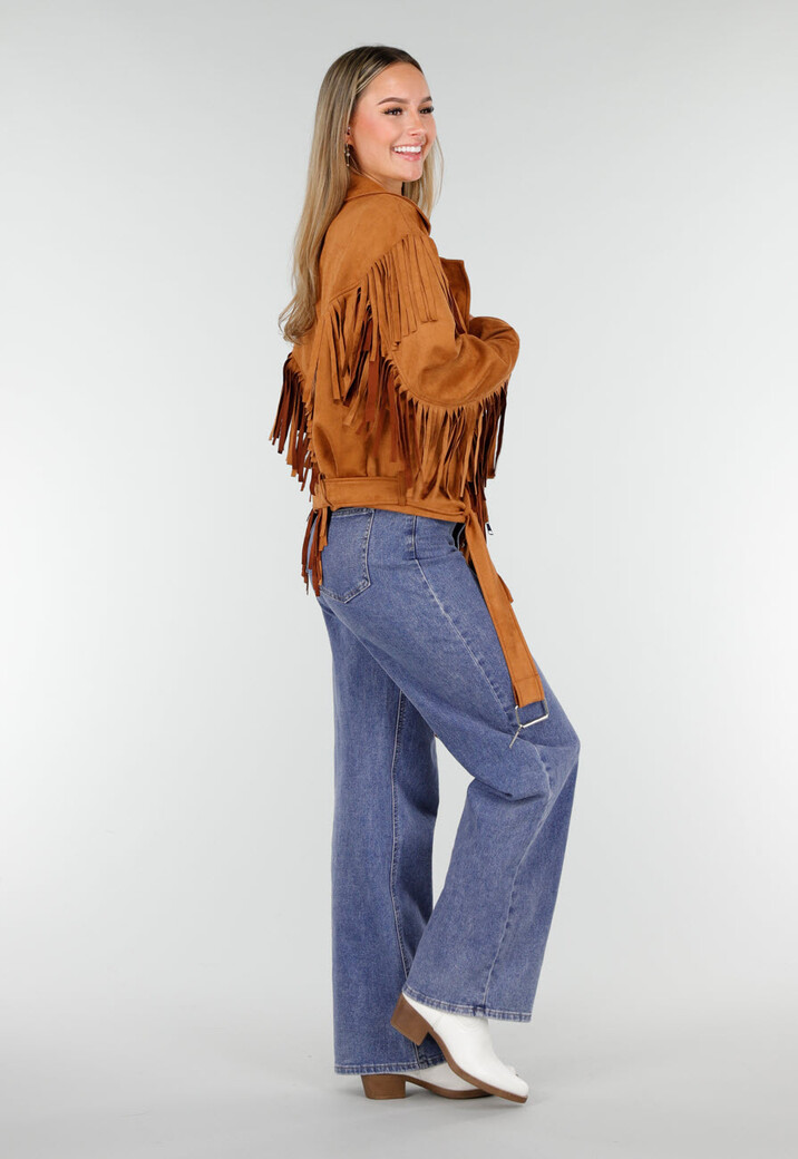 Bruine Suede Look Jas met Lange Fringe Details en Gespsluiting