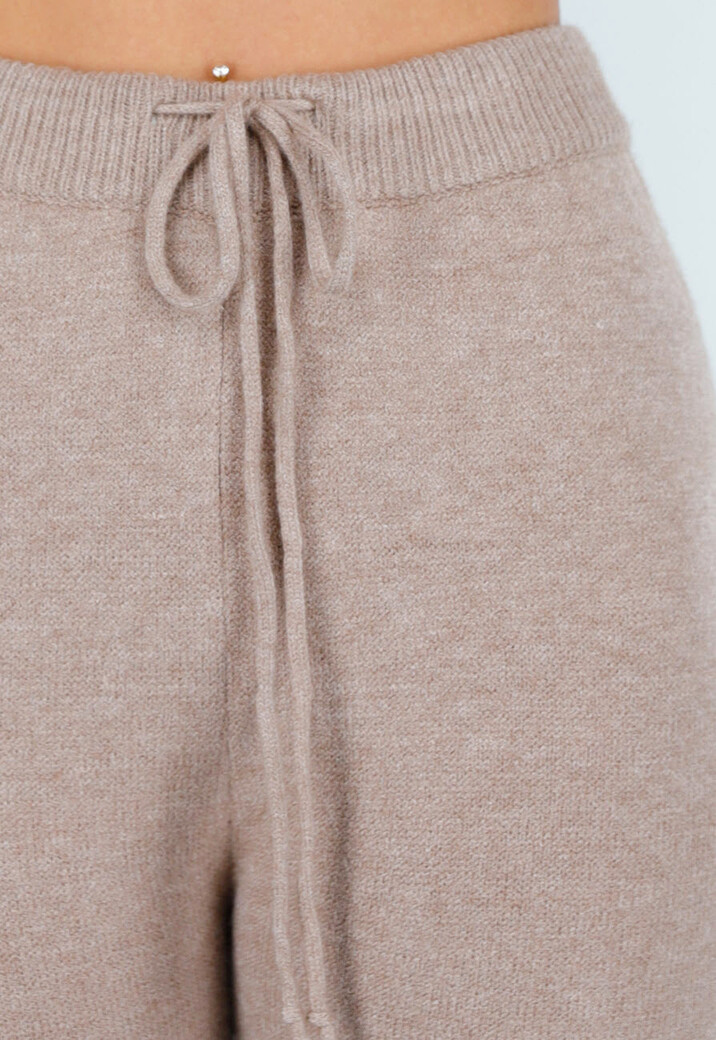 Beige Gebreide Loungebroek met Trekkoord en Rechte Wijdvallende Pijpen