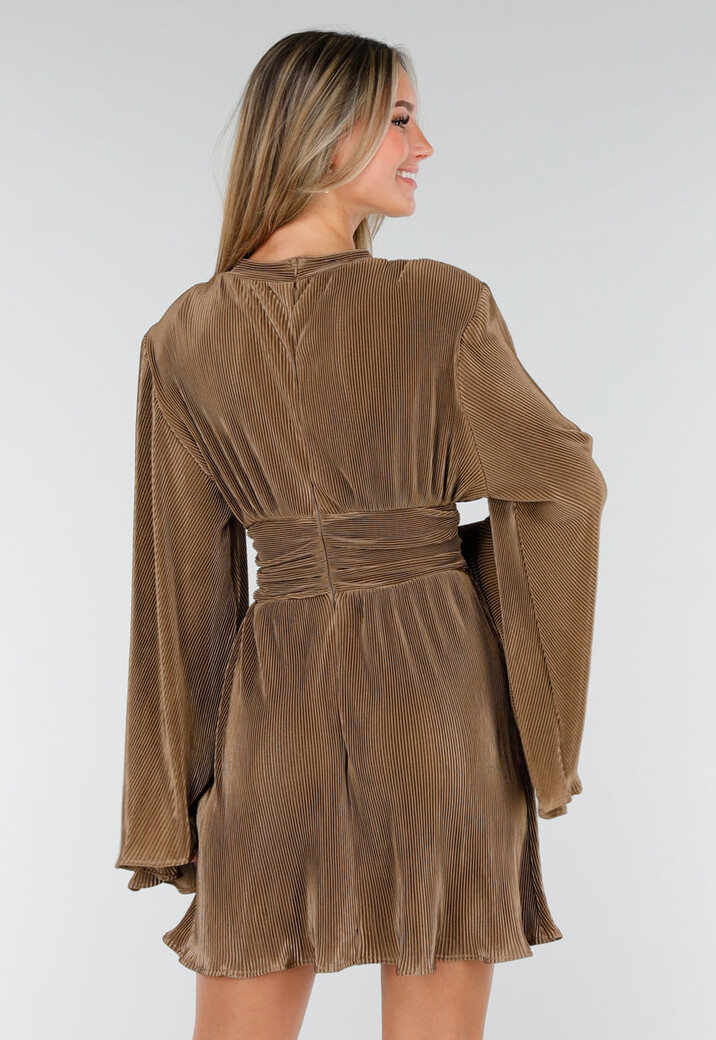 Plissé Jurk in Brons met Ruched Taille en Wijde Mouwen