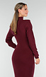 Bordeaux Lange Gebreide Jurk met Hoge Hals, Schoudervullingen en Split Achterzijde