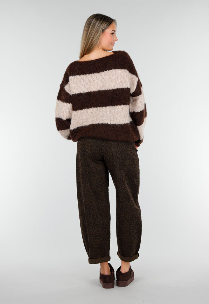 Gestreepte Fluffy Trui in Bruin en Beige met Losvallende Pasvorm