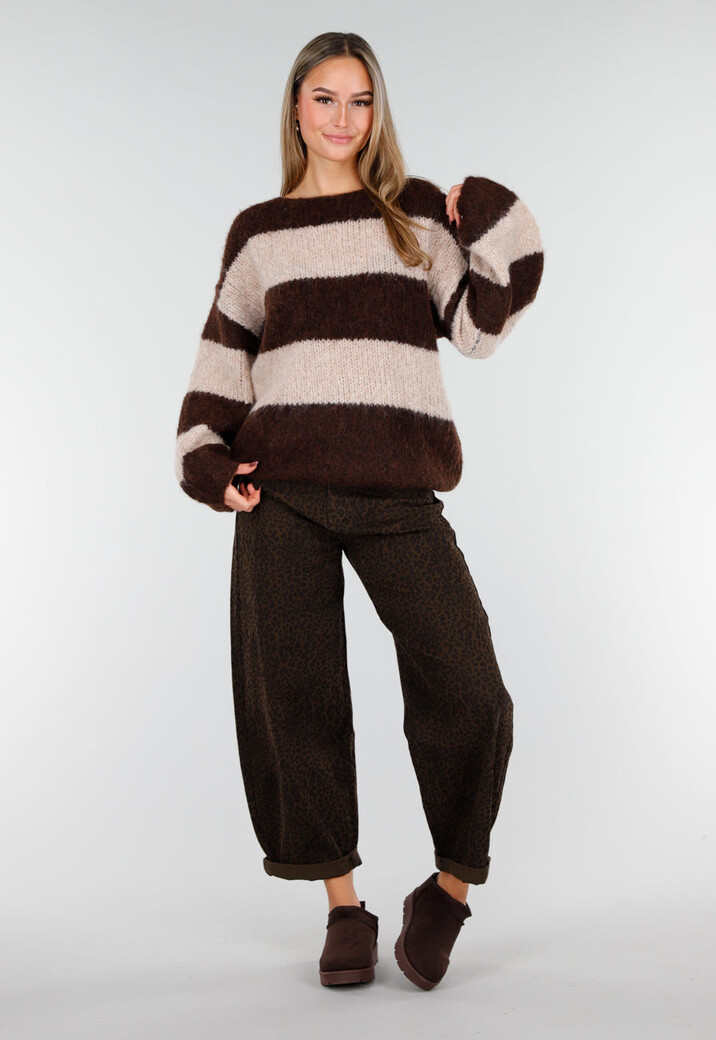 Gestreepte Fluffy Trui in Bruin en Beige met Losvallende Pasvorm