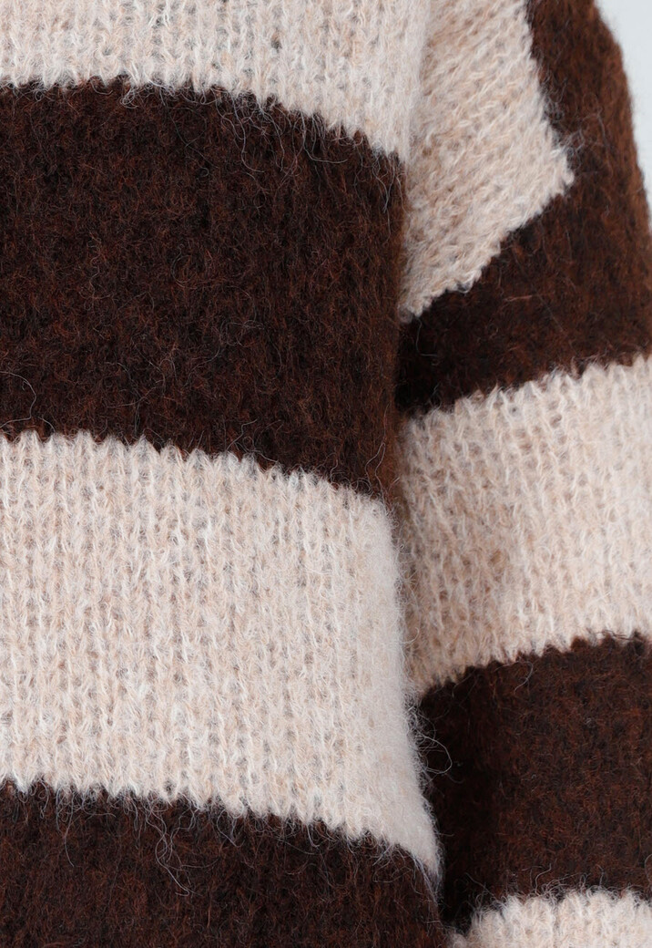 Gestreepte Fluffy Trui in Bruin en Beige met Losvallende Pasvorm