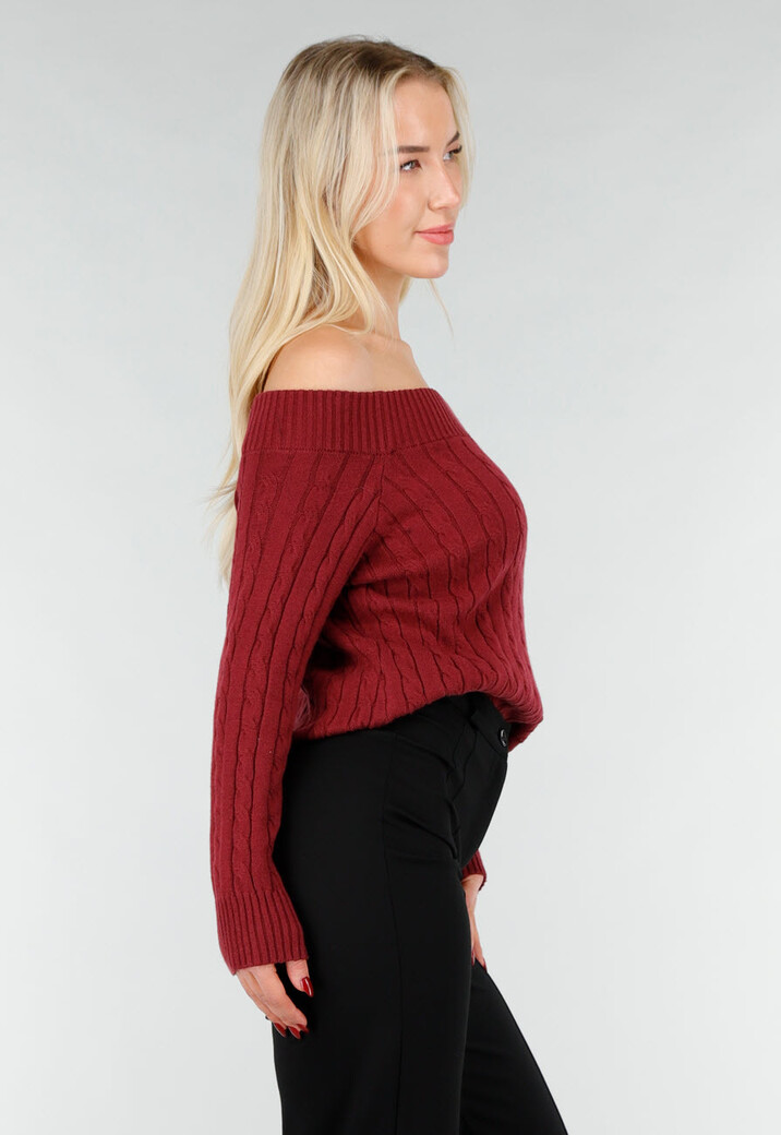 Donkerroze Off Shoulder Trui met Kabelpatroon en Brede Halsrand