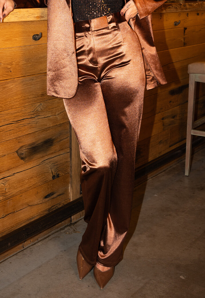 Bronze Luxe Party Style