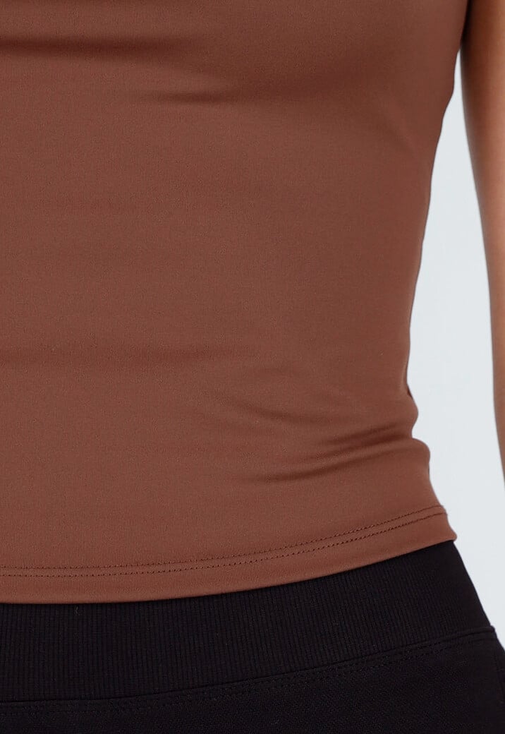 Bruine Spaghetti Strap Crop Top met Pads