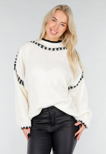Crèmekleurige Gebreide Trui met Zwarte Rand