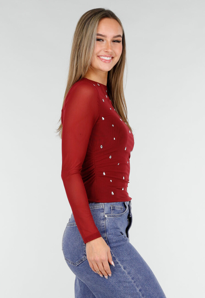 Bordeauxrode Mesh Top met Studs