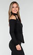 Cold Shoulder Peplum Top met Choker Zwart