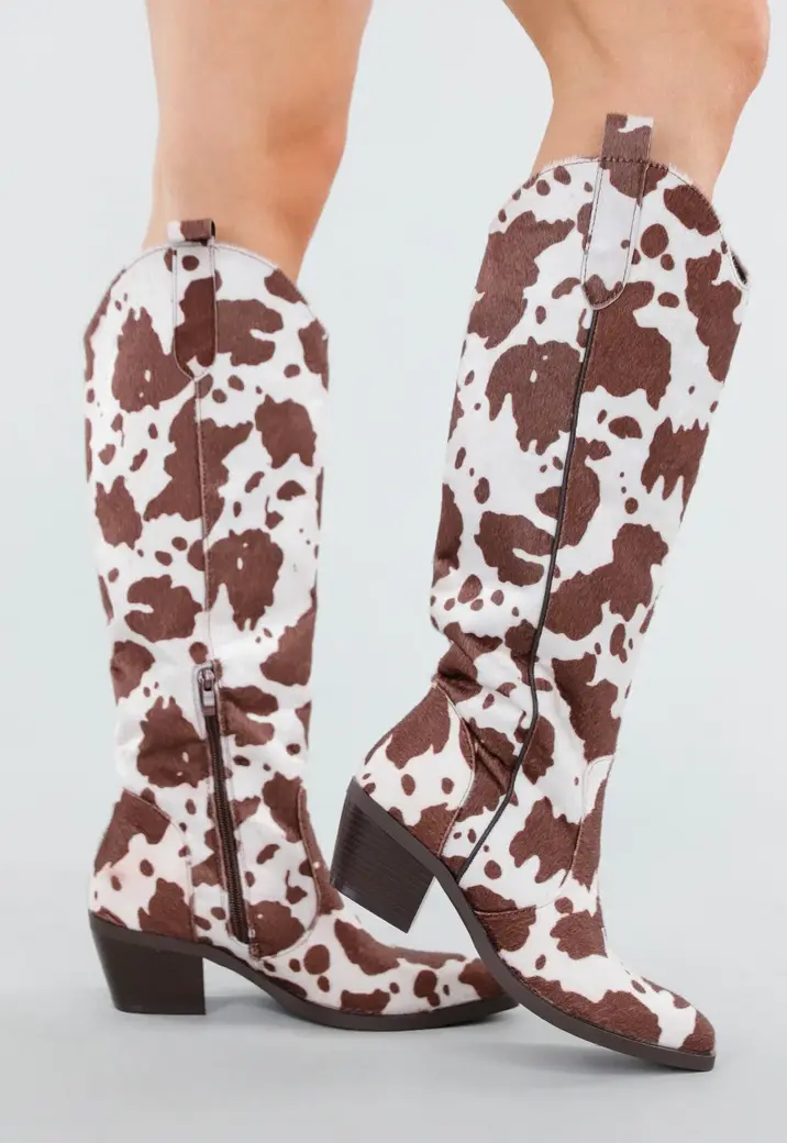 Wild West Cowgirl Mood