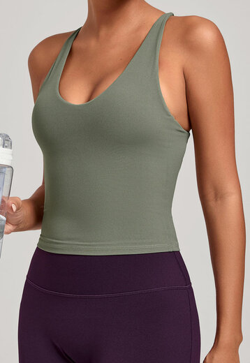 MPO99081 Groene Sportieve Top met Pads