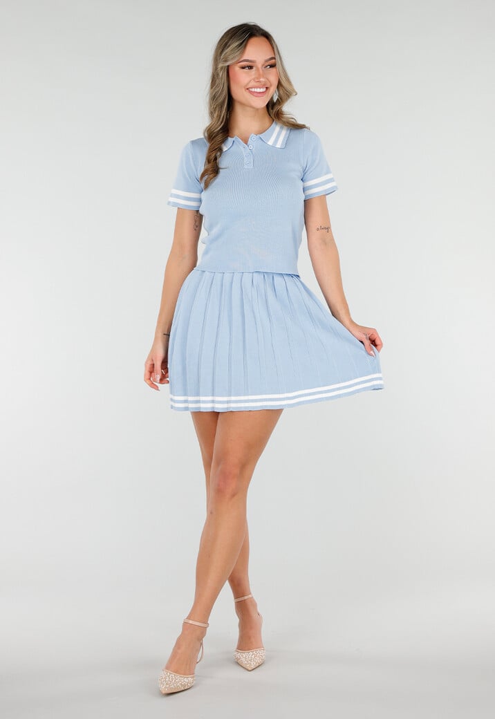 Blauwe Set met Polo Top en Plissé Rok