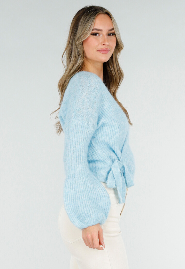 Lichtblauwe  Wollen Wikkel Trui met Strikdetail