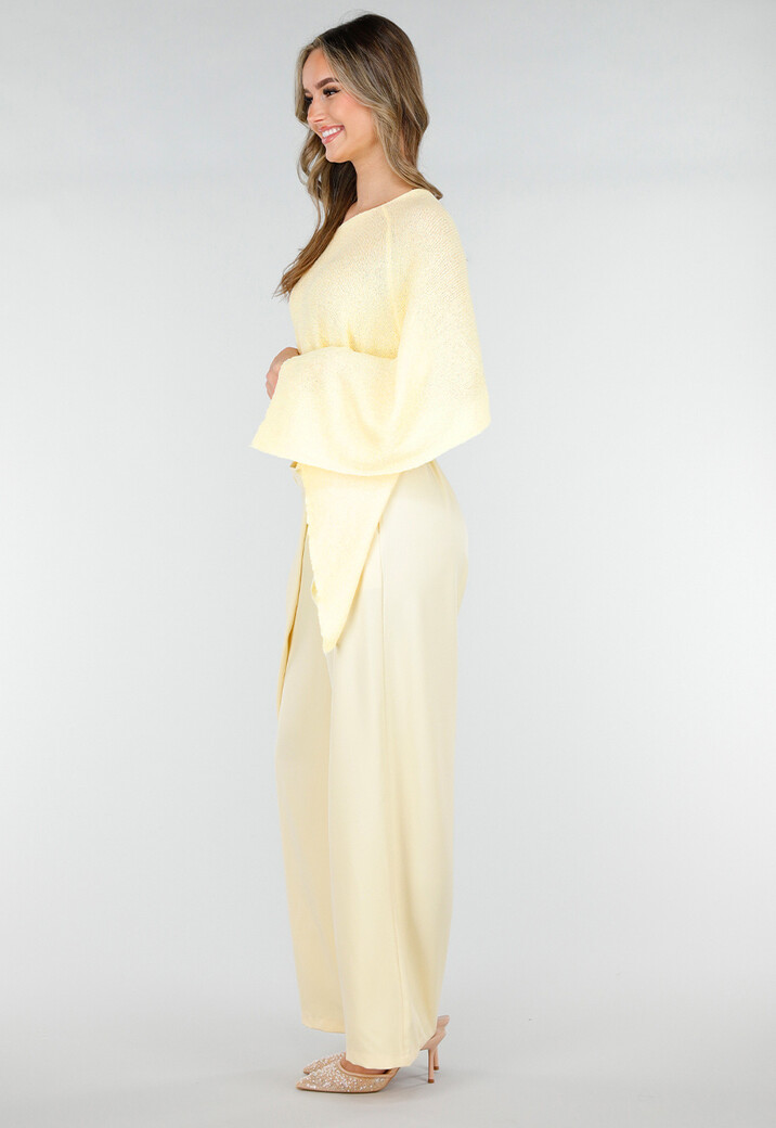 Pastel Gele One Shoulder Top met Wijde Mouwen