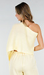 Pastel Gele One Shoulder Top met Wijde Mouwen