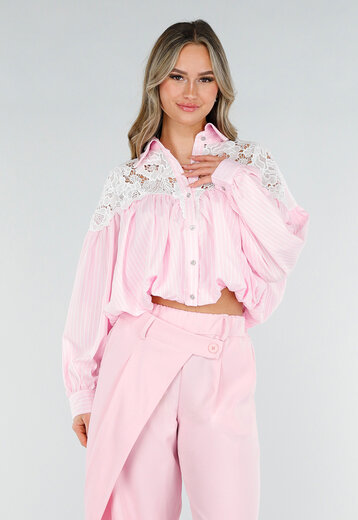 Roze Blouse met Kant en Strepen