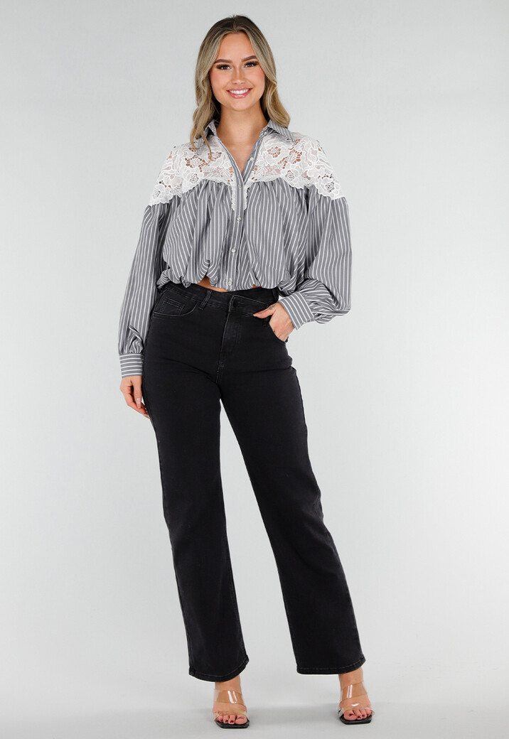 Zwarte Gestreepte Blouse met Kant en Strass Knopen