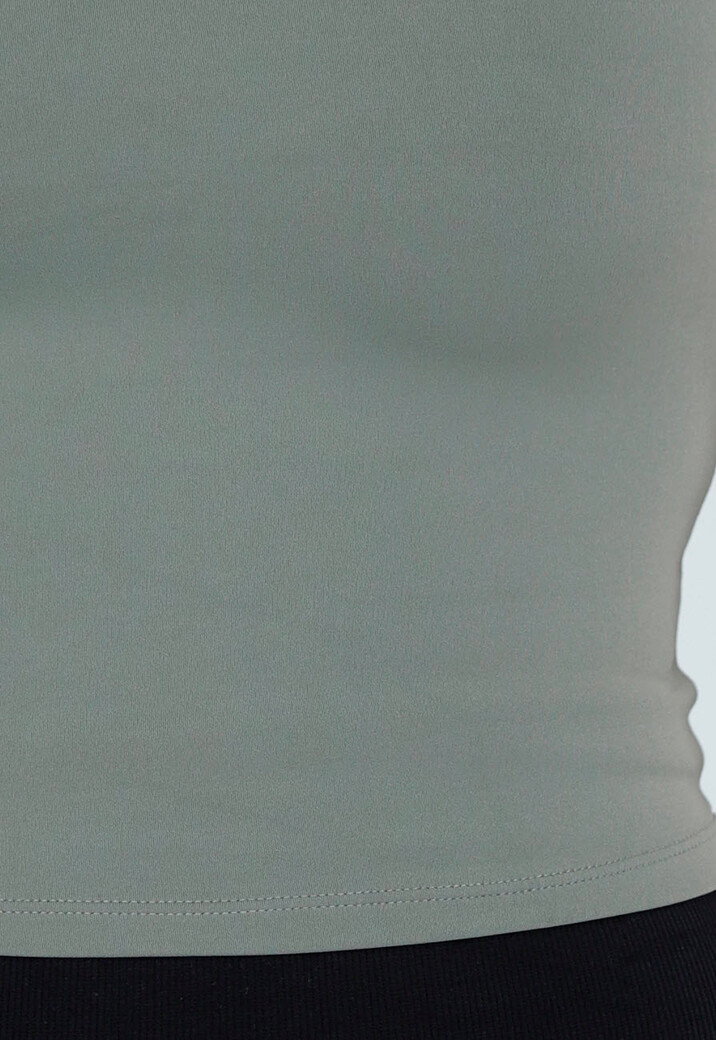 Groene Halter Sporttop met Stretch en Pads