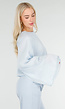 Lichtblauwe Blouse met Wijde Mouwen en Ronde Hals