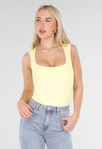 Lichtgele Body met Vierkante Hals