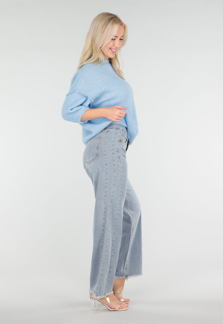 Lichtblauwe Zachte Trui met Halflange Pofmouwen