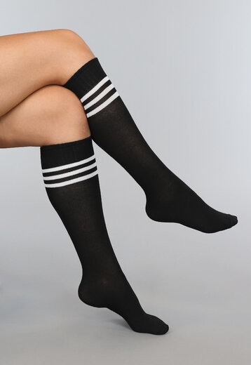 Sporty Zwarte Kousen met Witte Strepen