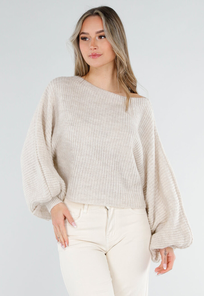 Beige Fijngebreide Trui met Boothals en Ballonmouwen