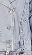 Lichtblauw Denim Jasje met Veterdetails en Ruffle Schouders