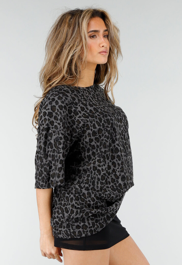 Zwart Grijs Oversized Cheetahprint T-shirt met Korte Mouwen