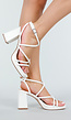 Witte Strappy Sandalen met Blokhak en Enkelbandje